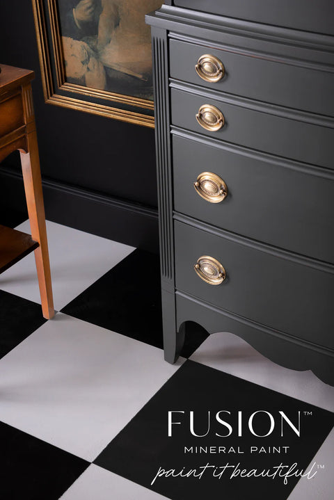 Wellington - Fusion Mineral Paint, Tester 1.25oz/37ml