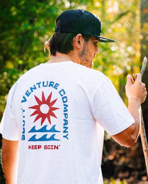Beach Day Tee -Sooty Venture Co.