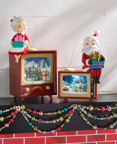 Sitting Retro Mrs. Claus