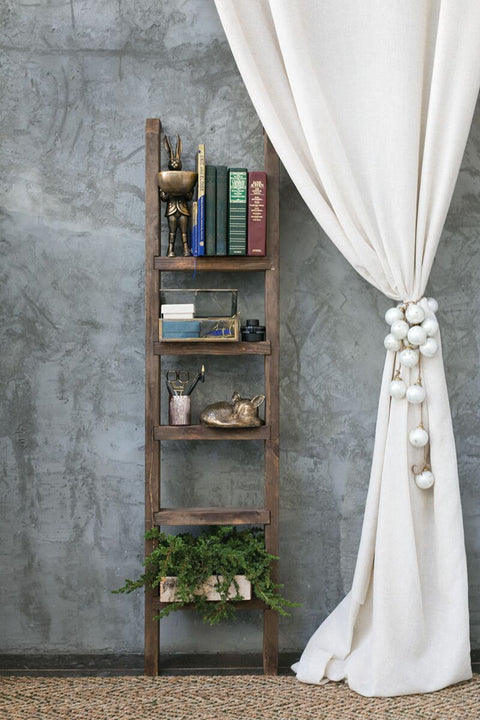 E+E Eric The Hare Dish Stand