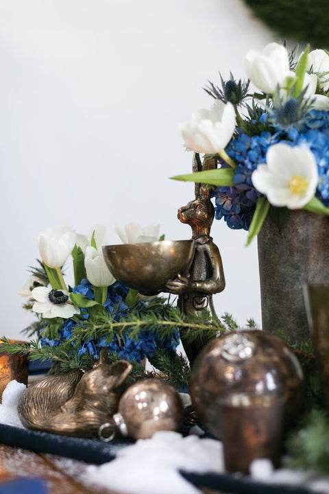 E+E Eric The Hare Dish Stand