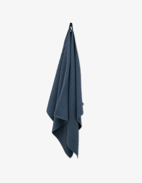 Geometry Waffle Bath Towel - Midnight Blue