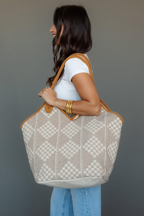 Beige & Cream Diamond Pattern Tote