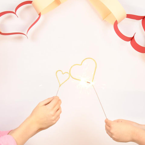 Big 8" Gold Heart Sparkler Wand Card - TOPS Malibu