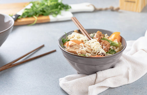 Carbon Grey Terracotta Ramen Bowl with Chopsticks