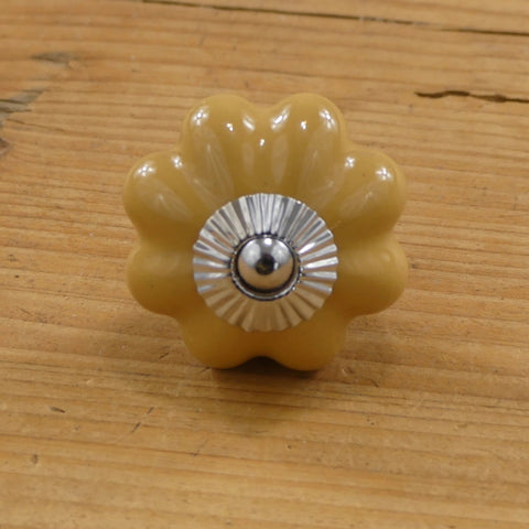Ceramic Knob - Yellow Pumpkin