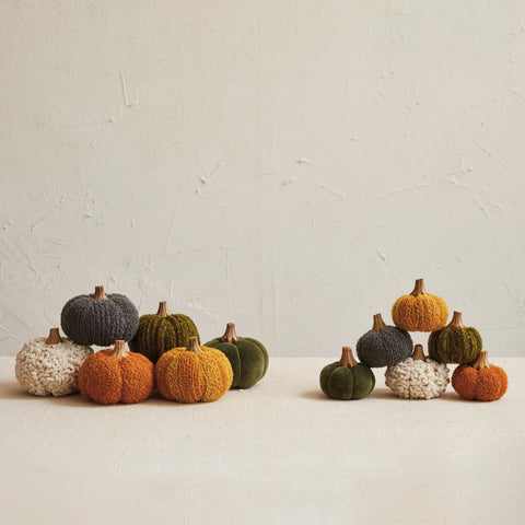 4.75" Velvet Pumpkin w/ Wood Stem - Forest Green