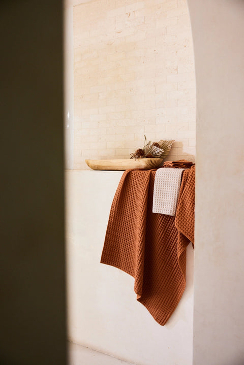 Geometry Waffle Hand Towel - Clay