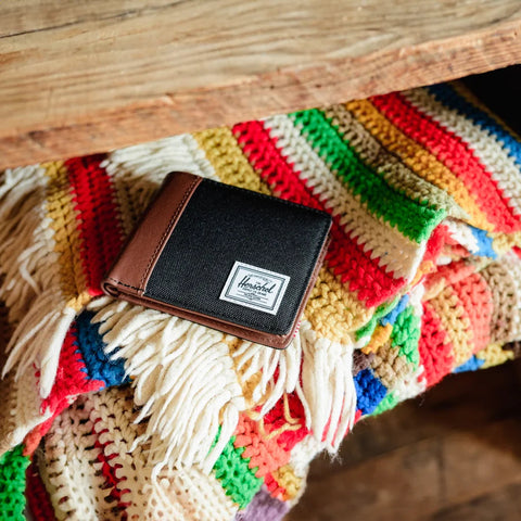 Hank Wallet, Black/Tan - Herschel Supply Co.