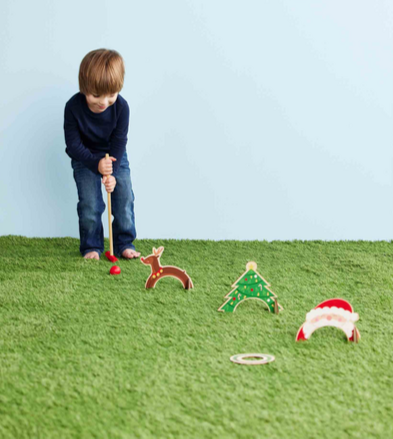 Holiday Hole In One Game