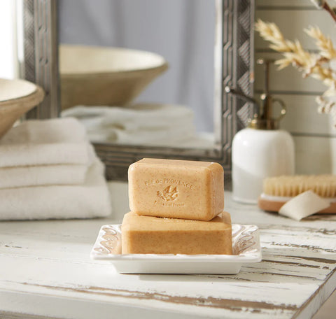 Honey Almond French Quad-Milled Soap - Pré de Provence