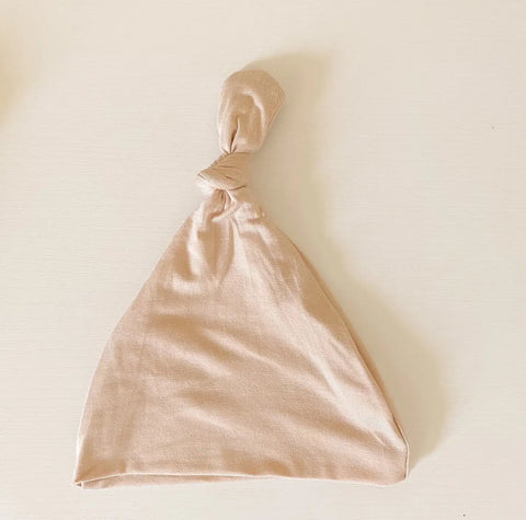 Top and Bottom Outfit Set Gender-Neutral Newborn Clothes - Sand - Stroller Society