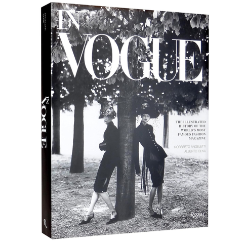 In Vogue by Alberto Oliva, Norberto Angeletti, Anna Wintour