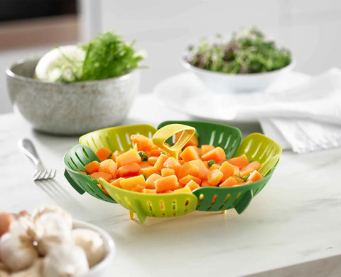 Joseph Joseph Bloom™ Green Folding Steamer Basket