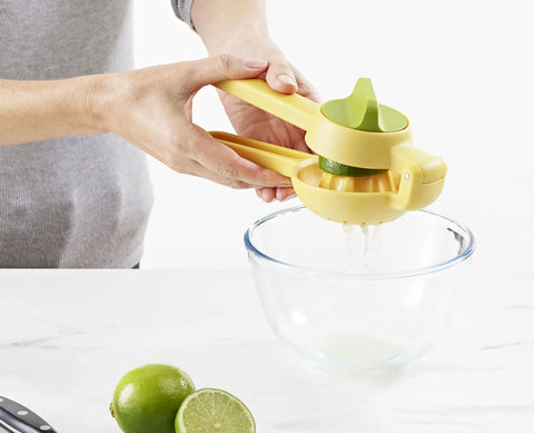 Joseph Joseph JuiceMax™ Dual-action Yellow Citrus Press