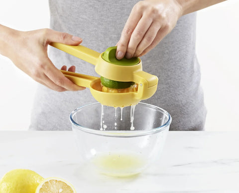 Joseph Joseph JuiceMax™ Dual-action Yellow Citrus Press