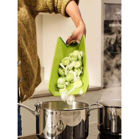 Joseph Joseph Chop2Pot™ Plus Large Folding Cutting Board - Green