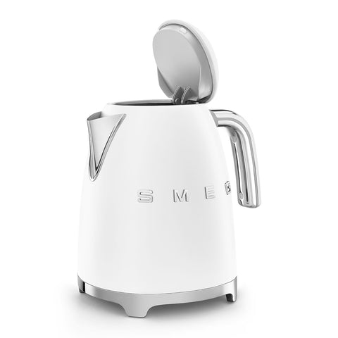 SMEG 7 Cup Retro Style Electric Tea Kettle, Matte White