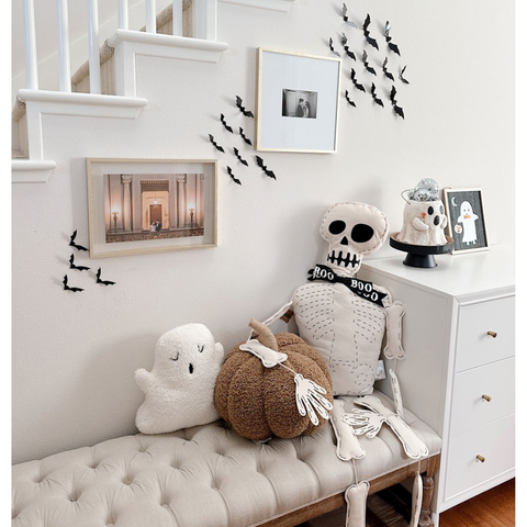 Life-Sized Skeleton Sitter