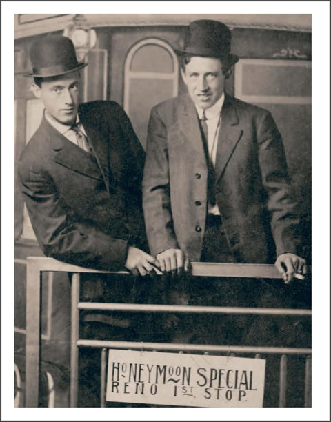 Loving: A Photographic History Of Men In Love, 1850-1950 By Hugh Nini
