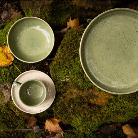 Mesa Ceramics Uno Speckle Stoneware Pasta Bowl - Green