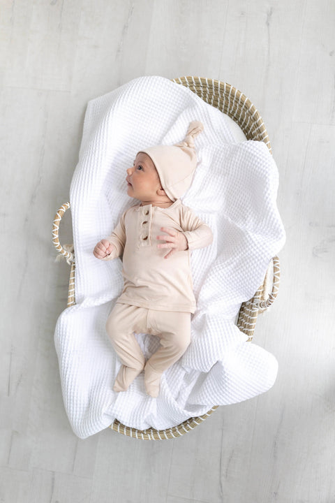 Top and Bottom Outfit Set Gender-Neutral Newborn Clothes - Sand - Stroller Society