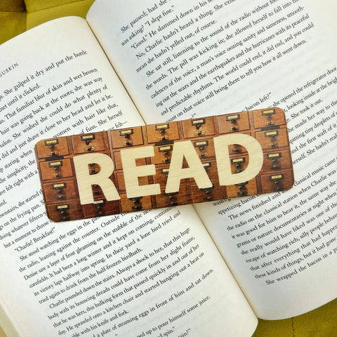 Read Vintage Card Catalog Bookmark