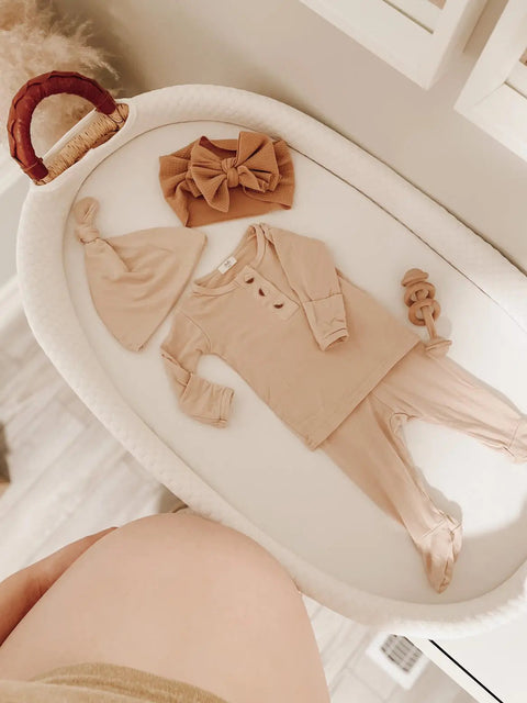 Top and Bottom Outfit Set Gender-Neutral Newborn Clothes - Sand - Stroller Society