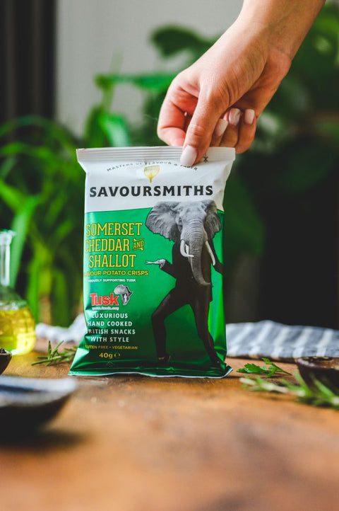 Savoursmiths Somerset Cheddar And Shallot Potato Crisps, 40g