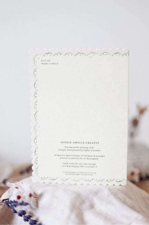 Mr & Mrs - Scalloped Edge Card, 165mm x 120mm