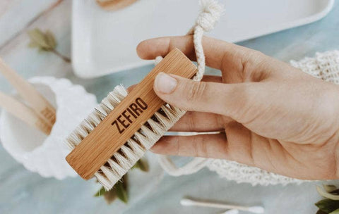 Soft Nail Brush - Zefiro