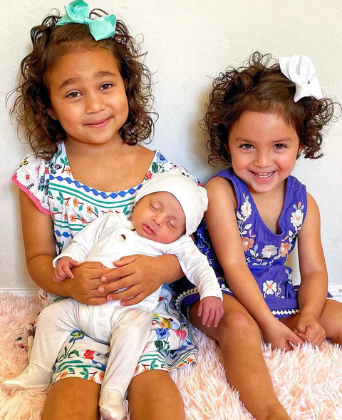 White Newborn Outfit - Baby Coming Home Outfit (Newborn - 12 months) - Stroller Society